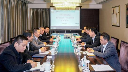 集團(tuán)與領(lǐng)地集團(tuán)開展交流座談