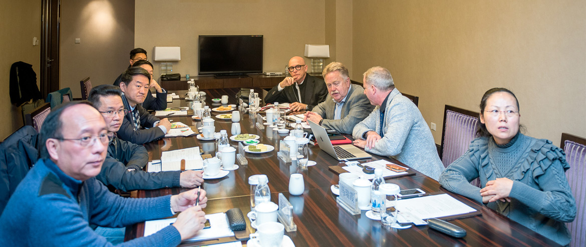 美國(guó)康寧翰集團(tuán)董事長(zhǎng)一行來(lái)旅投集團(tuán)交流座談
