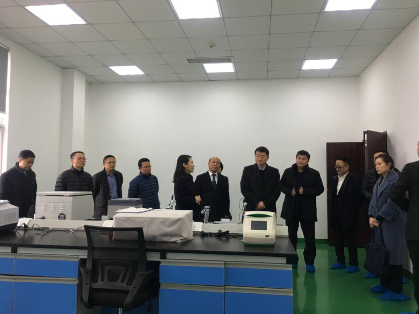 集團(tuán)黨委書記、董事長(zhǎng)任丁率隊(duì)調(diào)研 德仁堂控股集團(tuán)