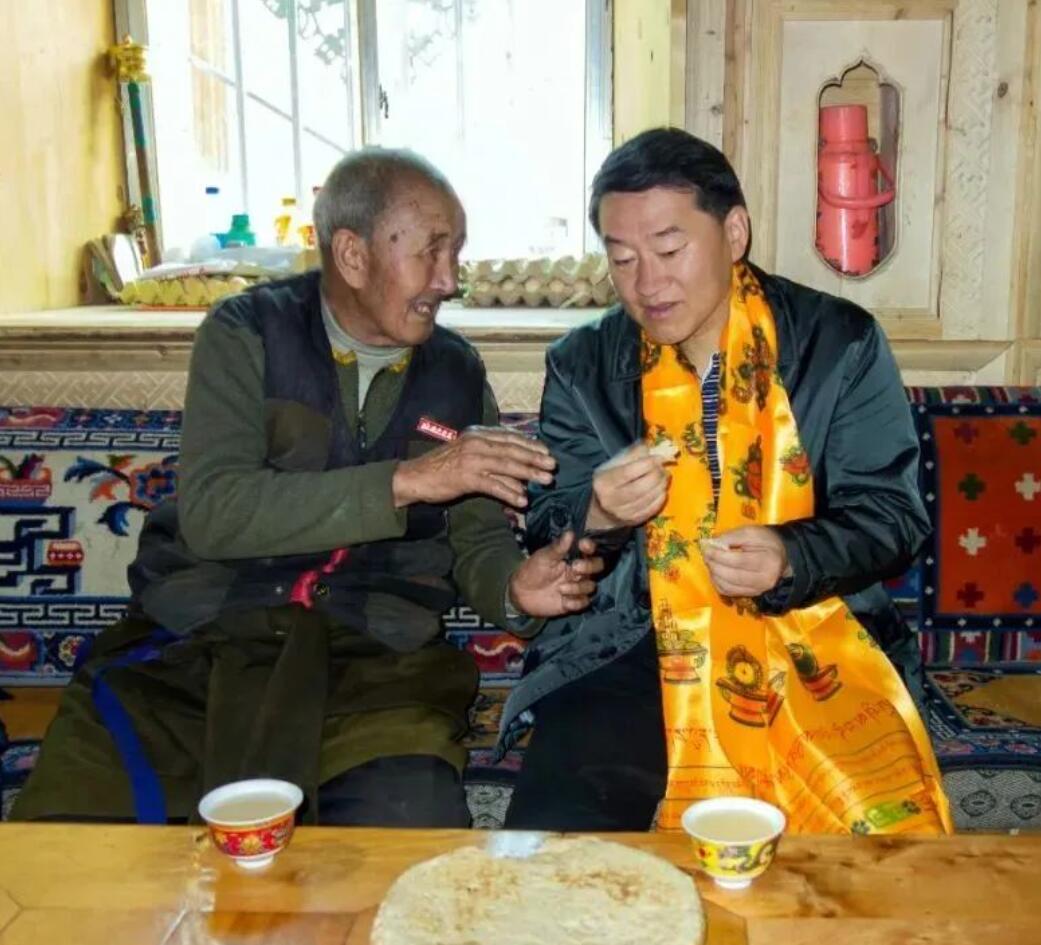 旅投責(zé)任 | 四川旅投強(qiáng)化“四個(gè)引領(lǐng)” 幫扶稻城縣麻格同村脫貧奔康