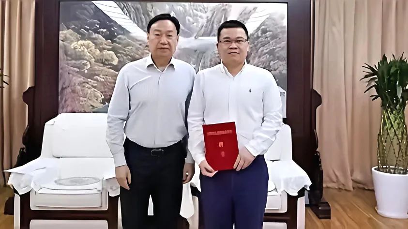 省旅投集團(tuán)領(lǐng)導(dǎo)受聘省政府參事室特約研究員