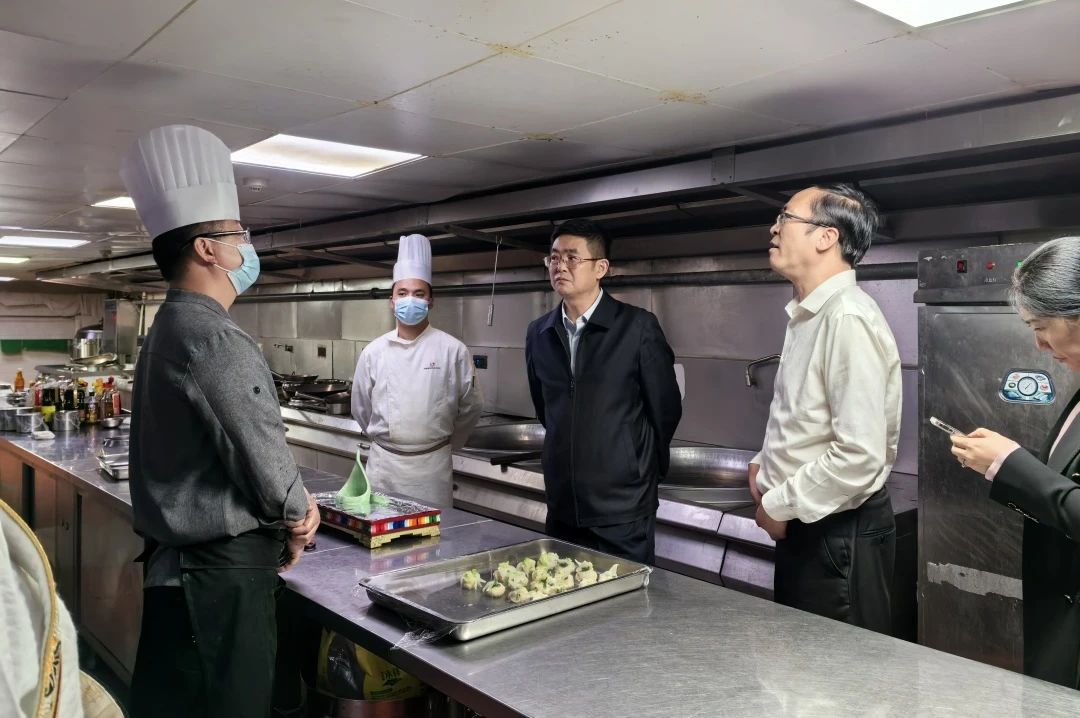 省旅投集團(tuán)領(lǐng)導(dǎo)率隊(duì)調(diào)研古爾溝公司