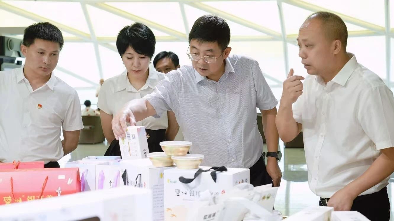 黨建引領(lǐng) 縣企共興——省旅投集團(tuán)奮力打造托底性幫扶“通江實(shí)踐”樣板