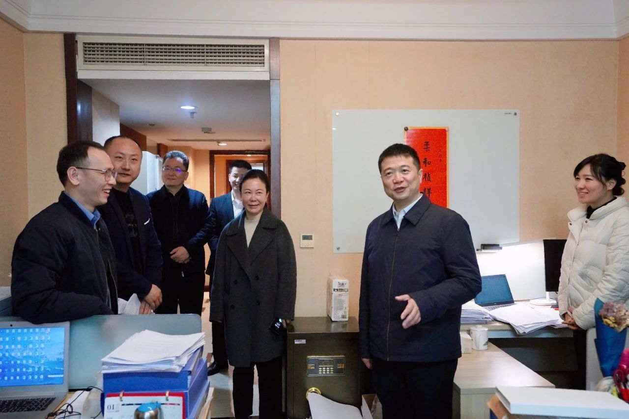 溫暖啟航，共赴新篇！—— 省旅投集團(tuán)領(lǐng)導(dǎo)走訪慰問干部職工